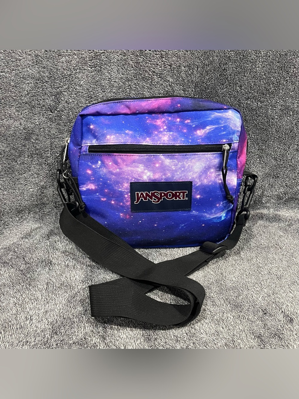 JanSport Central Adaptive Crossbody bag unisex